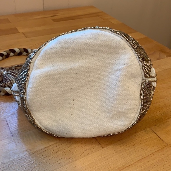 Sam Edelman Abela Beaded Bucket Bag - Picture 10 of 10